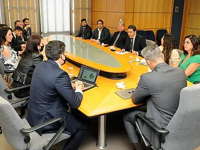 Oi promete rota de redundância para descongestionar sinal de internet em Corumbá