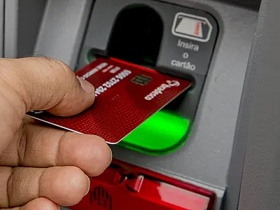 Servidores do município recebem salário de novembro no sábado, dia 30