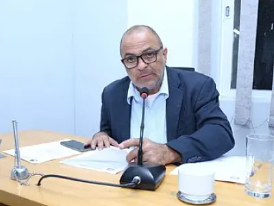 Vereador reivindica cancelas automáticas e sinalização sonora em passagens de nível