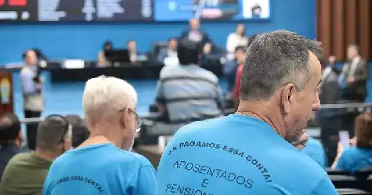 Lei que isenta aposentados com comorbidade é sancionada, mas terá correção na validade