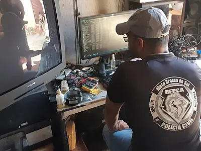 Técnico de informática é preso por vender imagens pornográficas com menores de idade