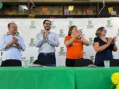 Governo reafirma compromisso com ciência e tecnologia em abertura da SCT