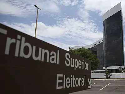 TSE regulamenta propaganda política no Brasil