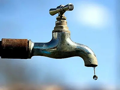 Sanesul alerta para falta de água em bairros de Corumbá nesta terça-feira