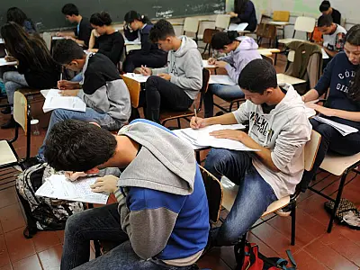 Novo ensino médio começa a ser implementado este ano