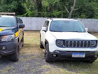 Veículo com placas falsas é recuperado em Corumbá