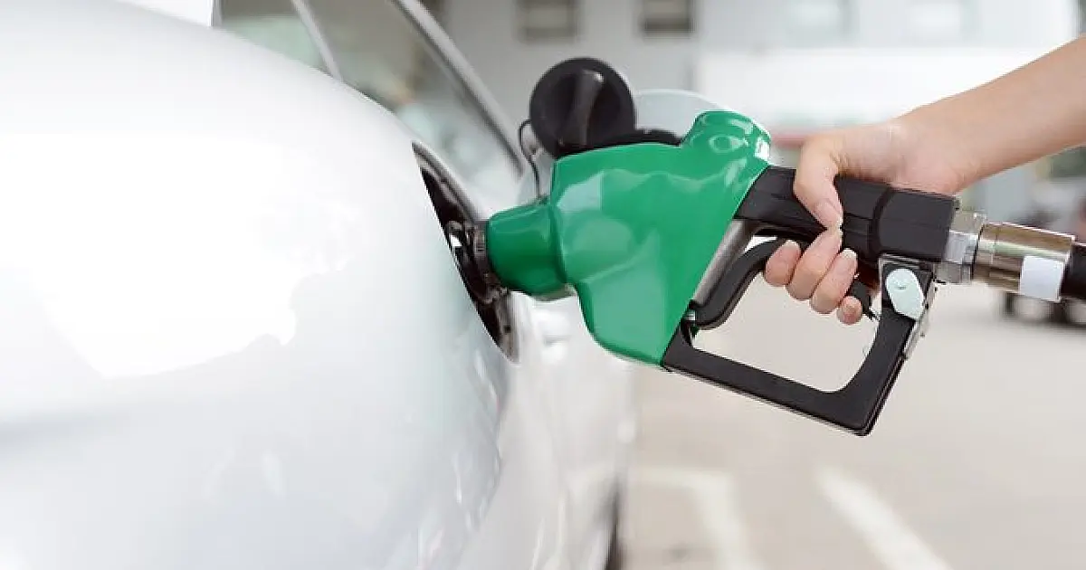 Preço da gasolina cai na capital, mas dispara no interior de MS