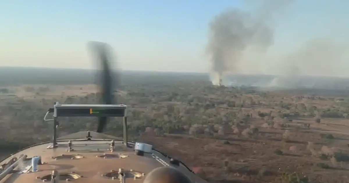 Sobrevoo monitora áreas incendiadas no Pantanal