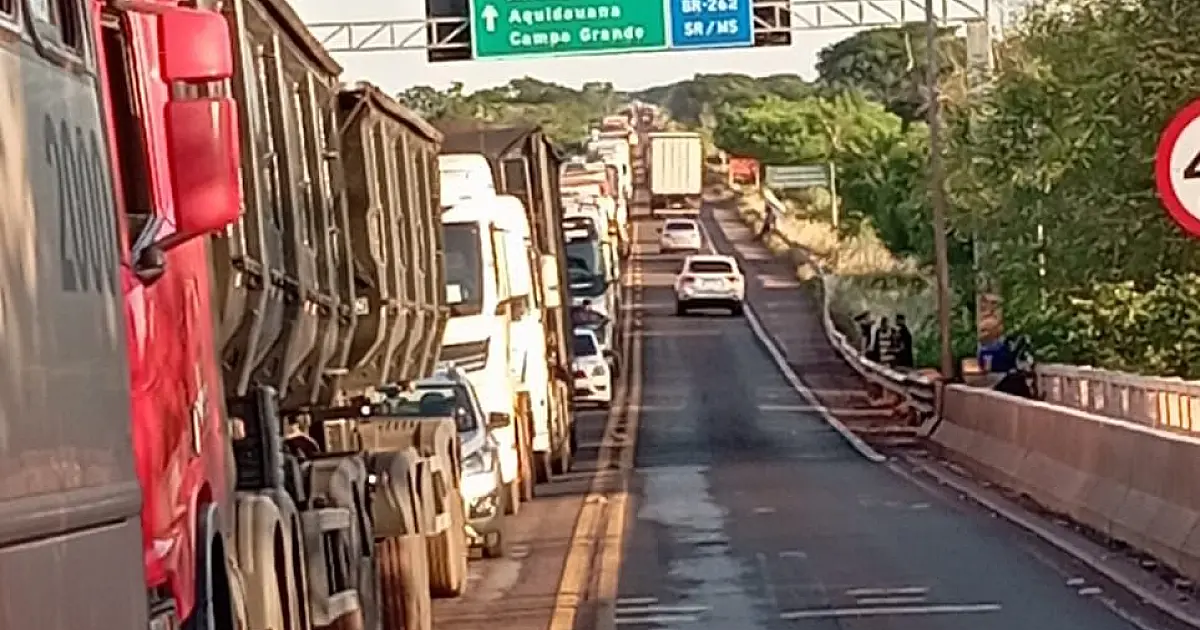 Operação da PRF no Morrinho assusta condutores