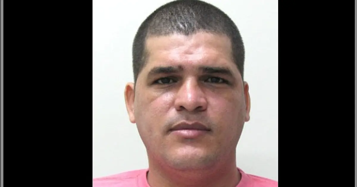 PM oferece recompensa por criminoso apontado como mandante de incêndio a carro na Treze de Junho