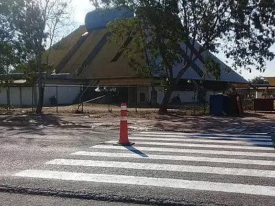 Escola municipal estaria exigindo que pais de alunos comprem de materiais