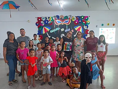 Frevo anima oficina e reúne crianças em atividade cultural