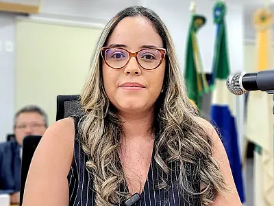 Hanna pede revitalização de espaços públicos no bairro Guatós