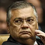 Dino intima partidos a explicar controle de emendas parlamentares