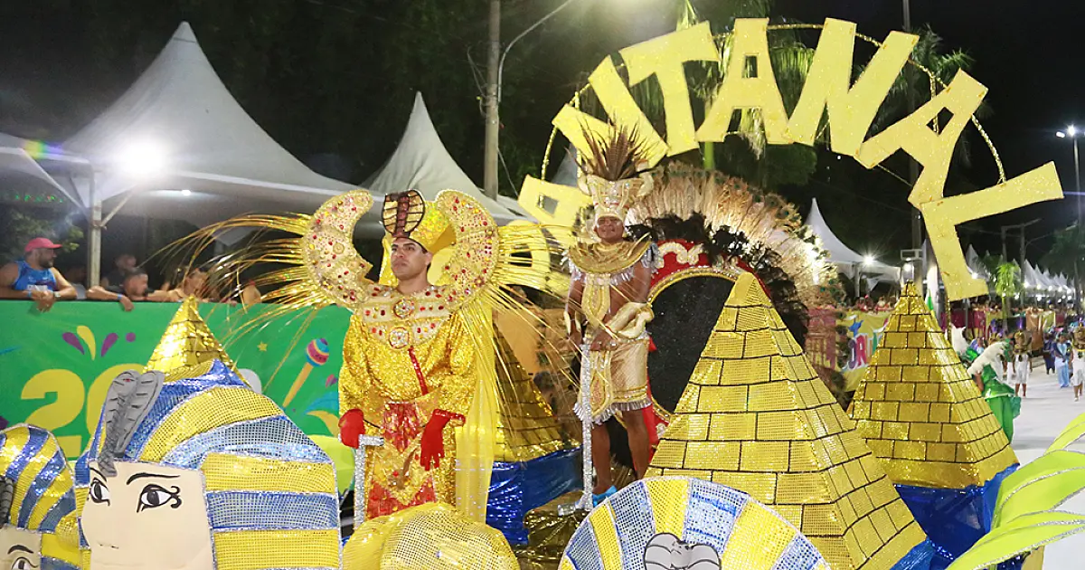 Acadêmicos do Pantanal encerra primeira noite de desfiles com os signos do zodíaco