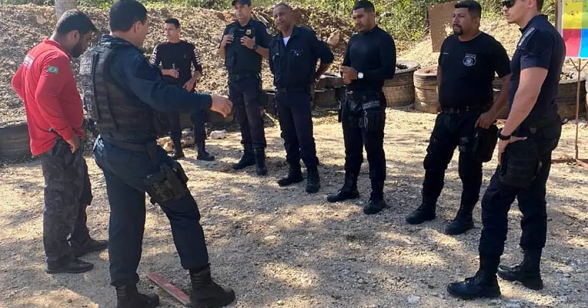 Guardas Municipais passam por treinamento para porte e manuseio de armas de fogo