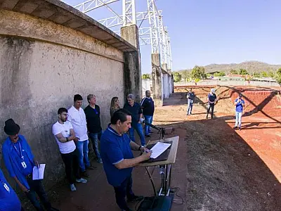Assinada ordem de serviço para conclusão de obras do Centro de Iniciação Esportiva