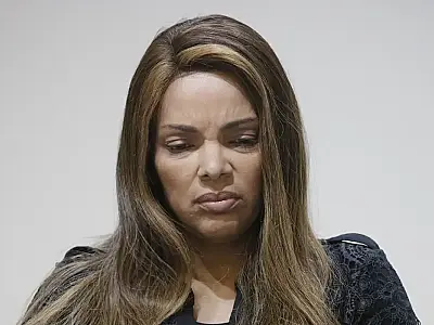 Justiça mantém condenação de 50 anos a ex-deputada Flordelis