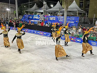 Marquês de Sapucaí abre segunda noite de desfile dizendo não ao preconceito