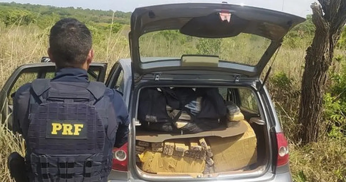 Perseguição na BR 262 acaba com homem preso e 404 kg de maconha apreendidas