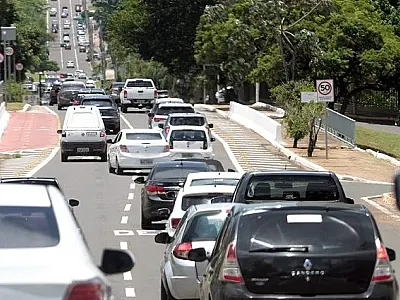 Mudança no processo de alteração de característica de veículo dispensa vistoria prévia