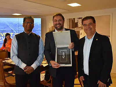 Fiems recebe embaixador da Índia para discutir oportunidades de negócios