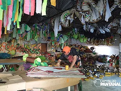 Vila Mamona aposta no número 13 para conquistar o título do Carnaval de 2025