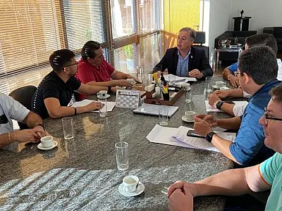 Na Capital, vereadores e prefeito tratam de segurança pública com Secretário de Justiça