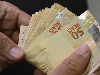 Salário mínimo sobe para R$ 1.302 em 1&ordm; de janeiro