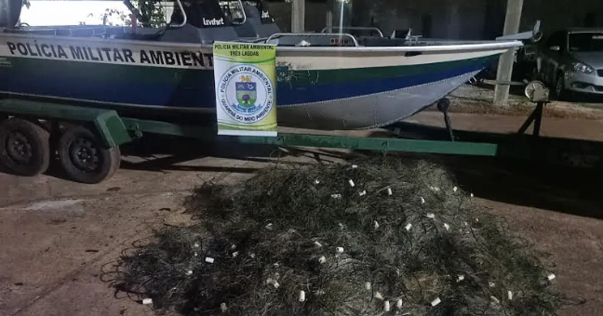 PMA apreende 700 metros de redes de pesca e devolve 30 kg de peixe ao rio Paraná