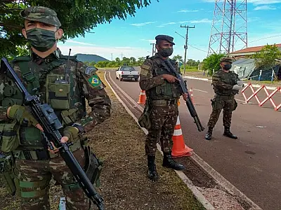 Militares ocupam principais rodovias de acesso às fronteiras de MS