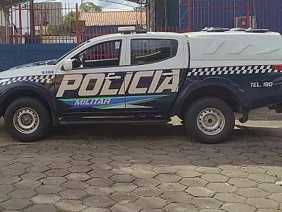 Mulher tem bolsa roubada na parte alta de Corumbá