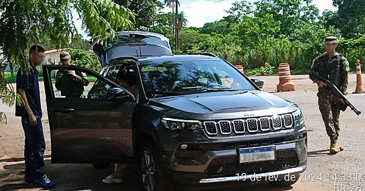 Carro furtado em São Paulo é recuperado em Corumbá