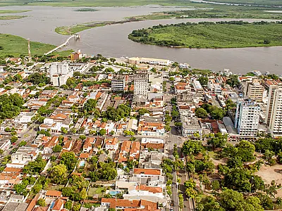 Corumbá notifica donos de terrenos para limpeza e manutenção