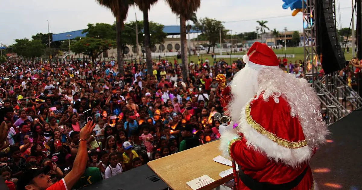 Natal Estrelado reúne mais de 20 mil pessoas