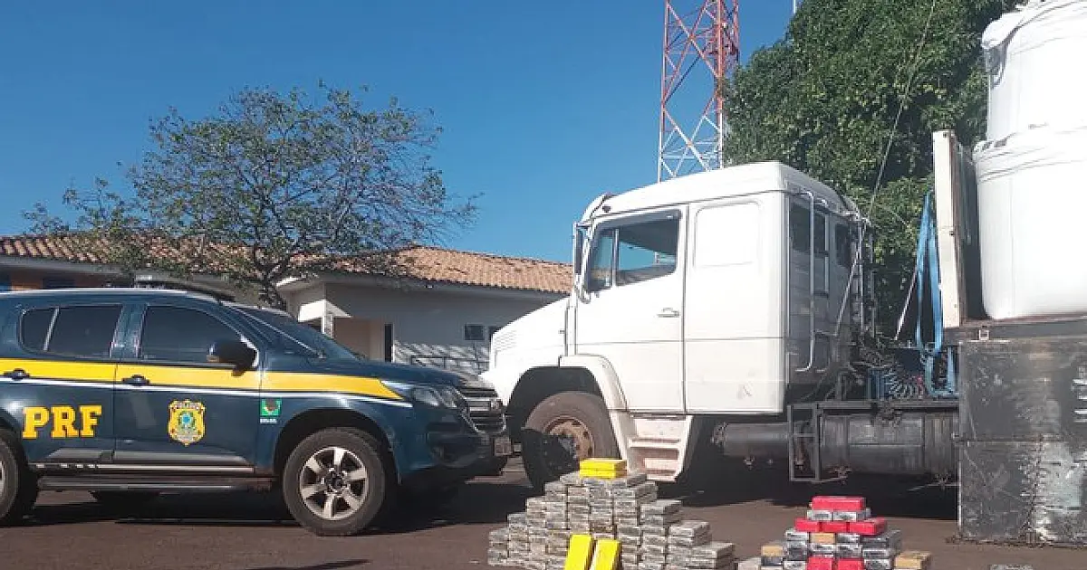 PRF apreende 135 Kg de cocaína em Terenos