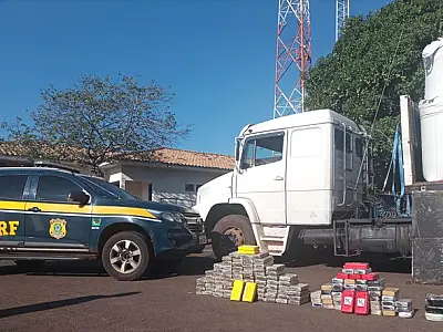 PRF apreende 135 Kg de cocaína em Terenos