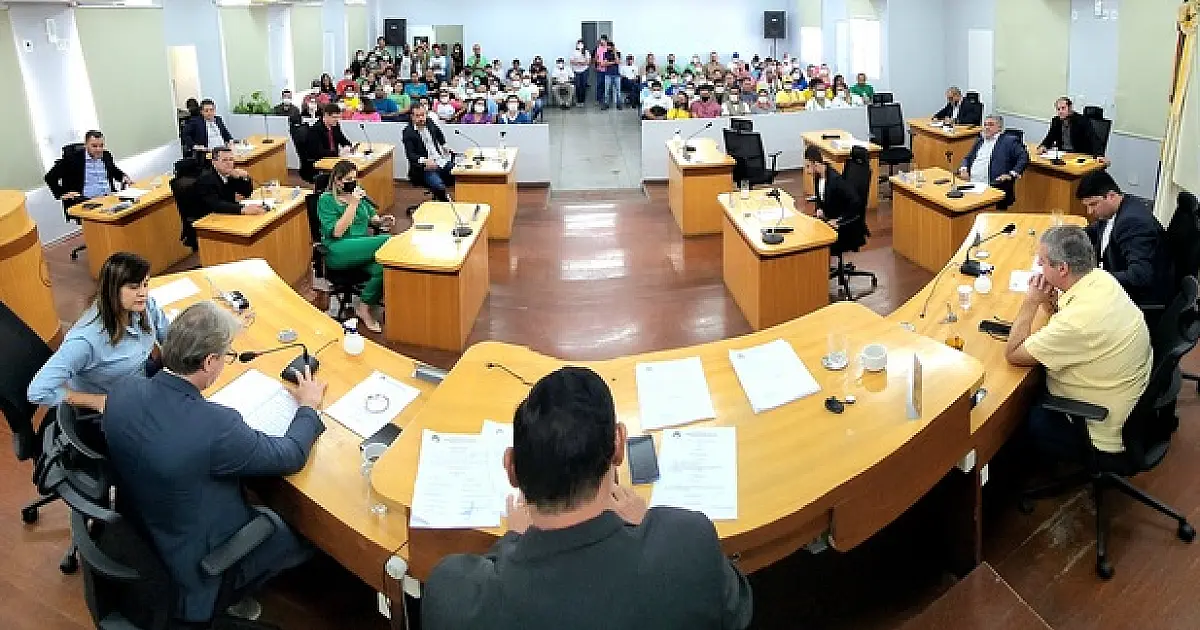 Câmara aprova Projeto de Lei sobre piso salarial a todos agentes de saúde e de endemias