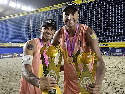 Arthur Mariano é campeão da temporada 2024 do Circuito Brasileiro de Vôlei de Praia
