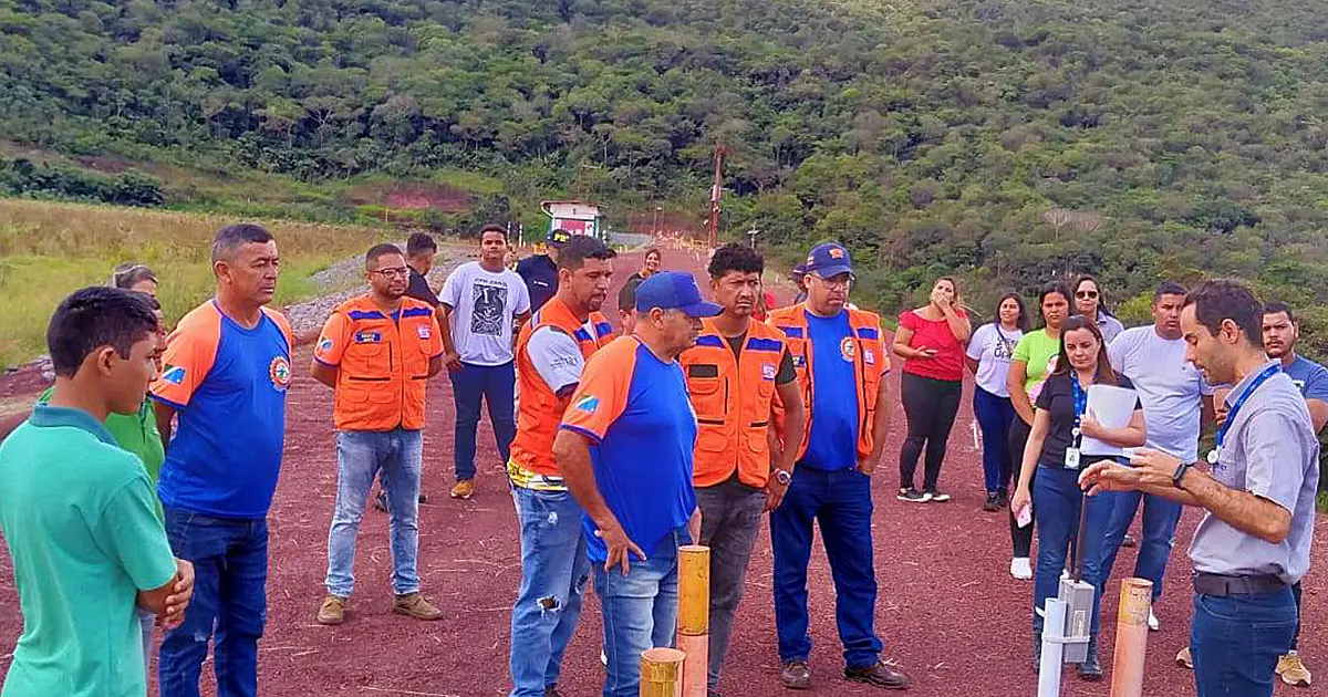 Defesa Civil faz simulado de rompimento de barragem na região do Maria Coelho