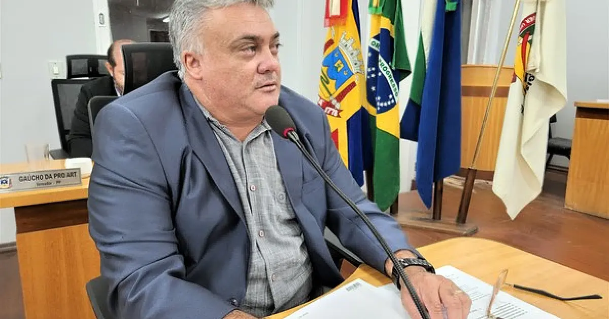 Genilson pede melhor sinalização em cruzamento perigoso no Bairro Aeroporto