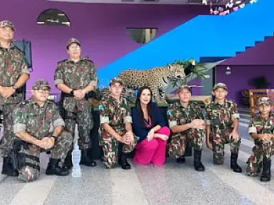 Onça-pintada e mais três animais empalhados são entregues para o acervo do Bioparque Pantanal
