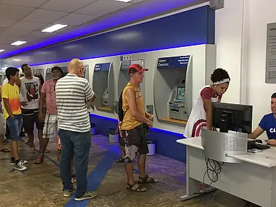 Confira como vão funcionar os bancos durante o carnaval