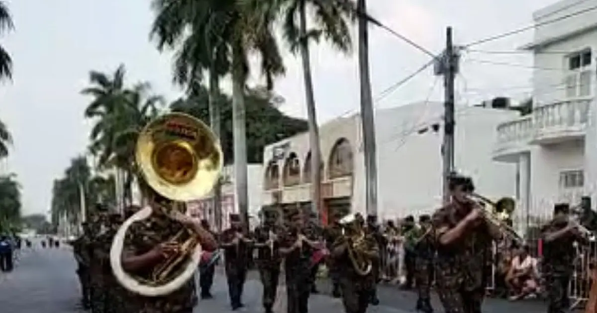 Começa desfile cívico-militar em comemoração aos  244 anos de Corumbá