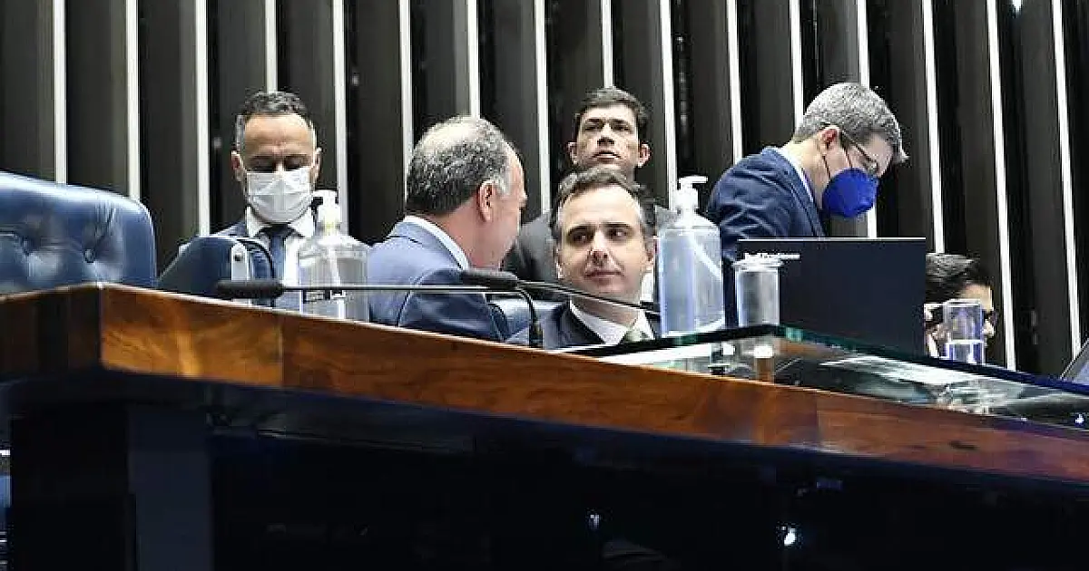 Senado vota hoje projeto que limita a 17% o ICMS sobre combustíveis
