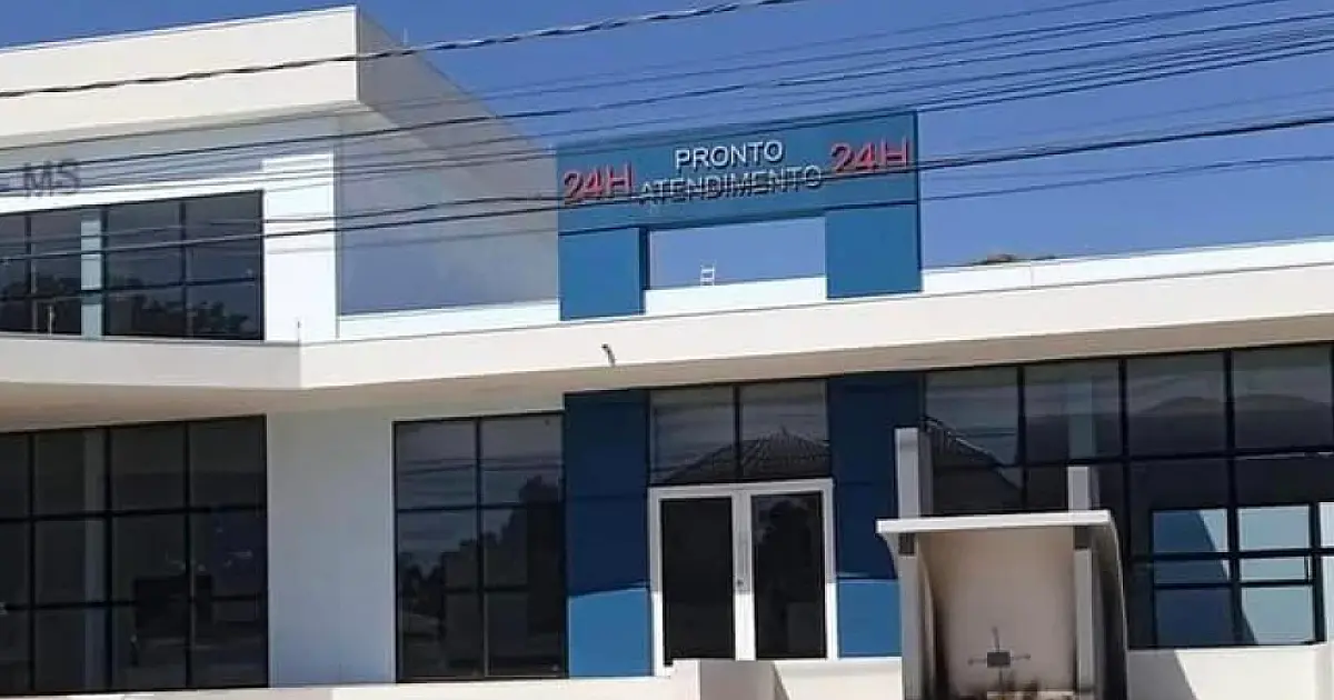 Homem de 64 anos morre após cair de andaime em construção de farmácia
