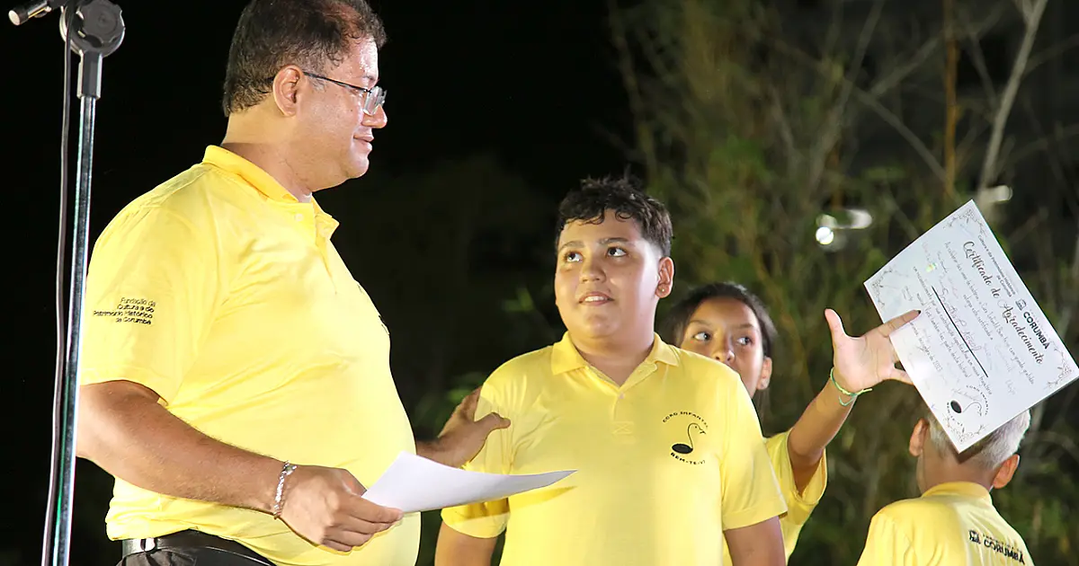 Espetáculo natalino no Jardim canta 10 anos de história do Coro Infantil Bem-Te-Vi