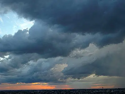 Defesa Civil alerta para temporais em 29 municípios das regiões sudoeste e leste de MS