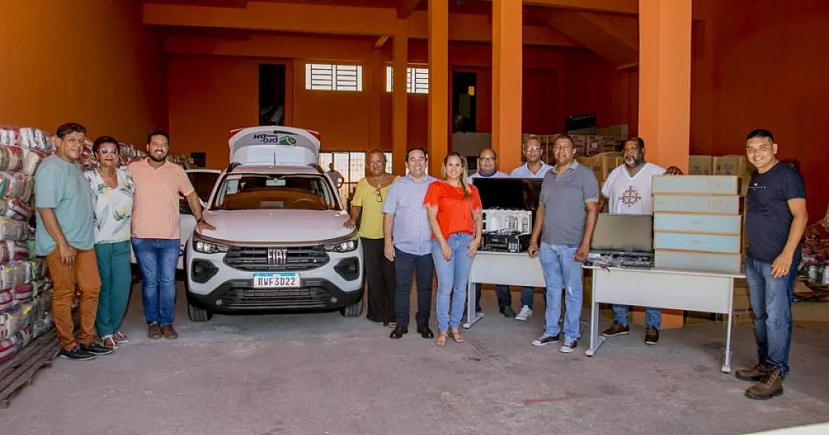 Gerência de Igualdade Racial recebe carro zero e outros equipamentos