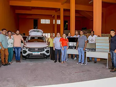 Gerência de Igualdade Racial recebe carro zero e outros equipamentos